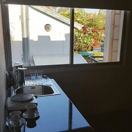 Ahsania Guest house